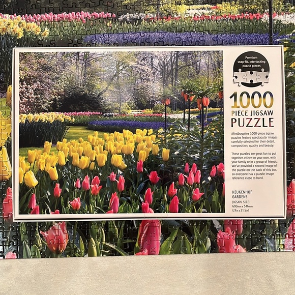 EUC Keukenhof Gardens 1000 Piece Mindbogglers Puzzle - Picture 5 of 7